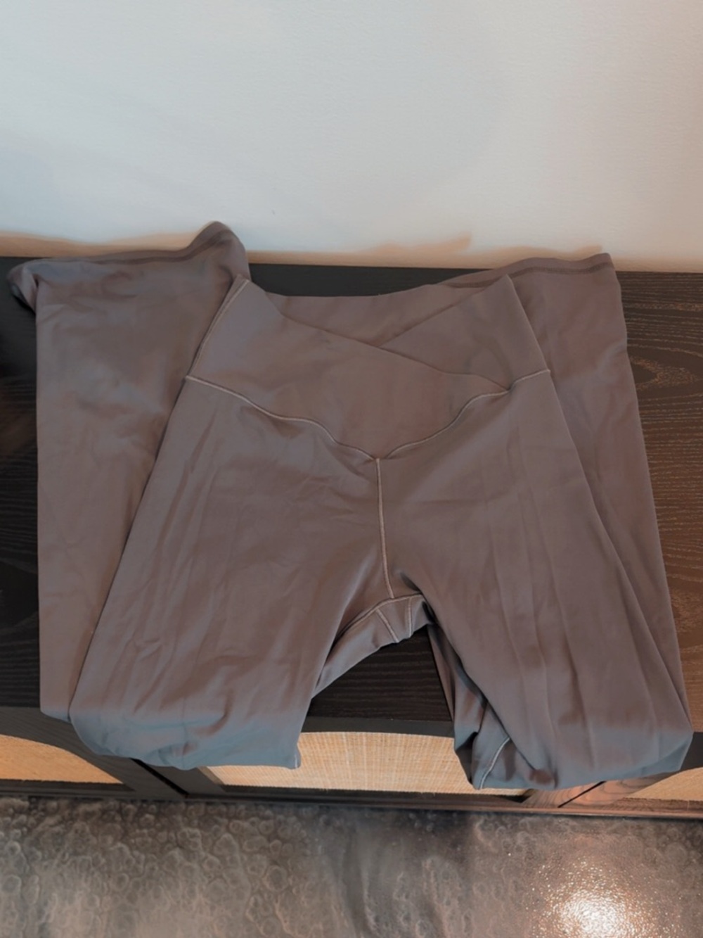 High-Rise Crossover leggings grey